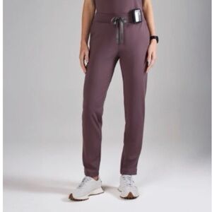 NWT figs scrub set. Size small. $70 set